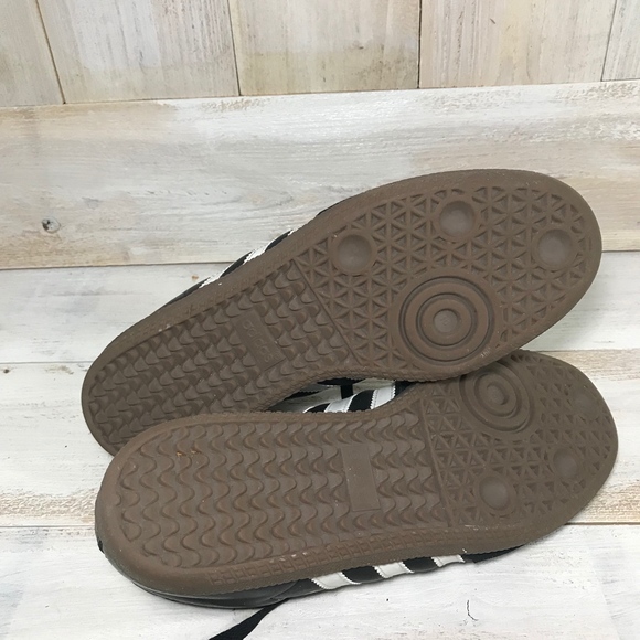 Adidas Samba Classic Men's Indoor Soccer Shoes - Picture 7 of 7